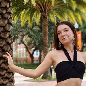 Meet your Posher, Genevieve